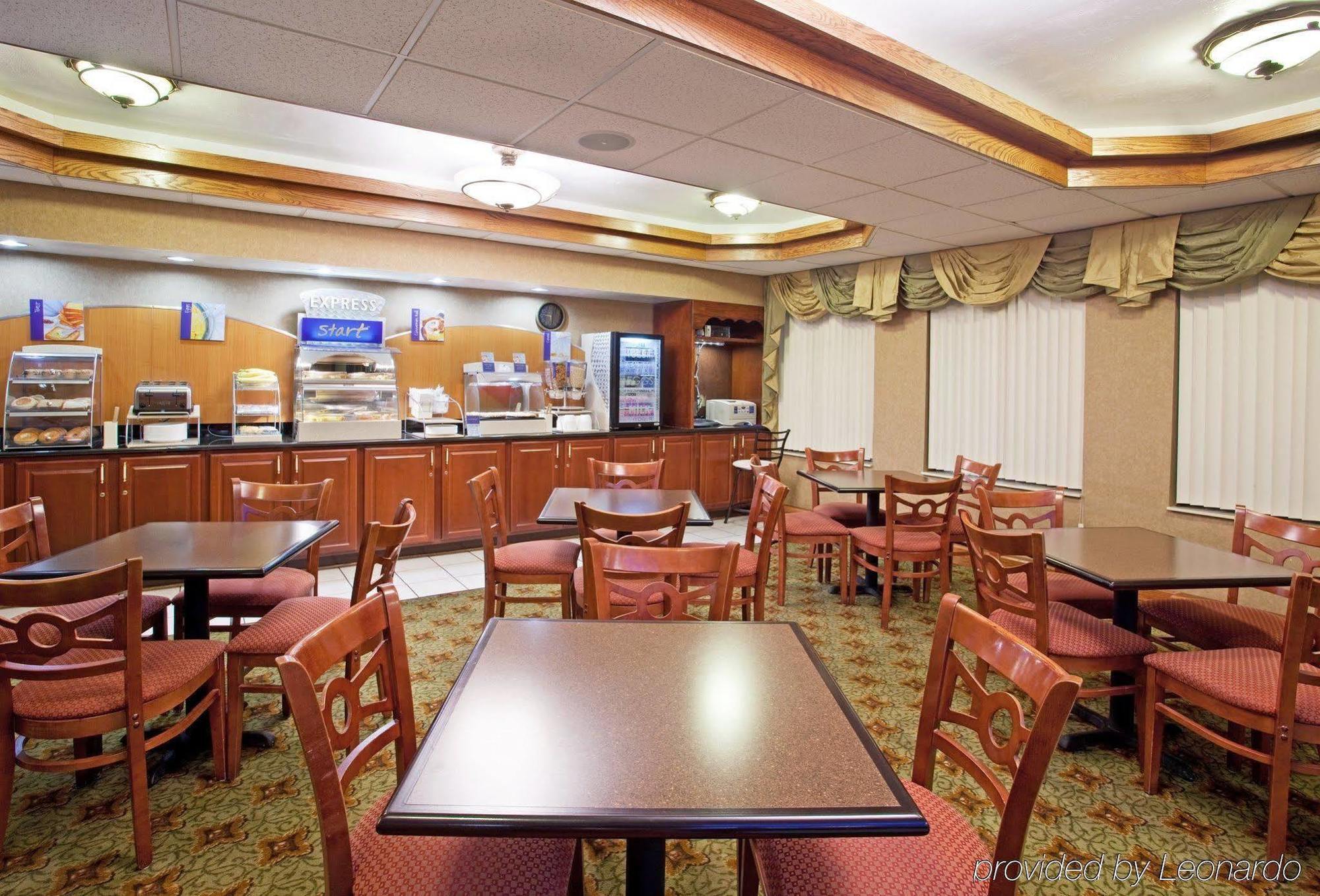 Best Western St. Clairsville Inn&Suites Restaurant foto